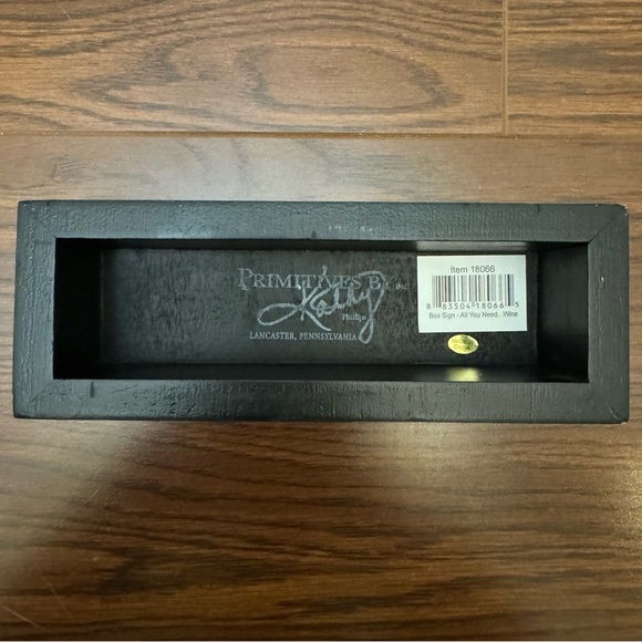 NWT! Box Sign Love…Wine! - Picture 2 of 5